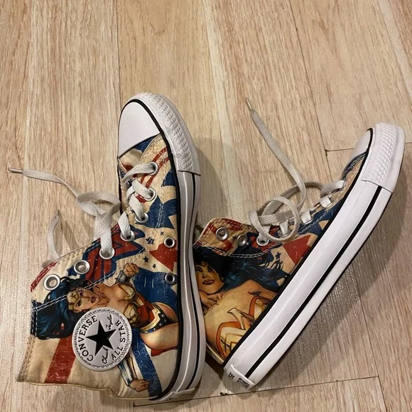 Converse Allstar Chuck Taylor unisex high top “Wonder Woman” sneakers - Picture 11 of 16
